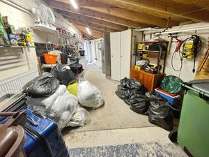 Garage- click for photo gallery